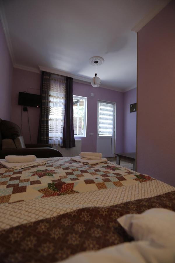 Lilia Guesthouse Sighnaghi Esterno foto